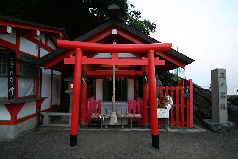 ise temple japan