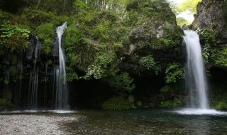 陣馬の滝