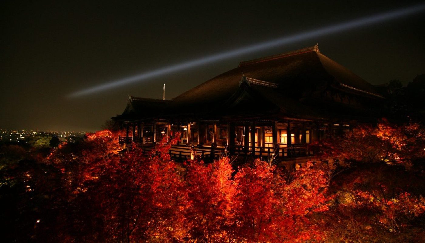日本の夜 清水寺