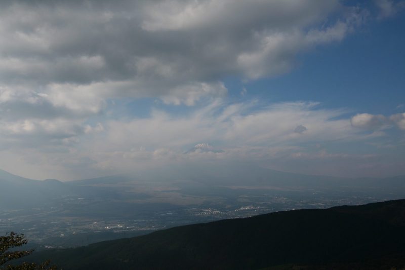 長尾峠から見る富士山