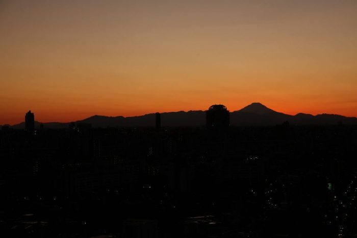 北とぴあから見る富士山