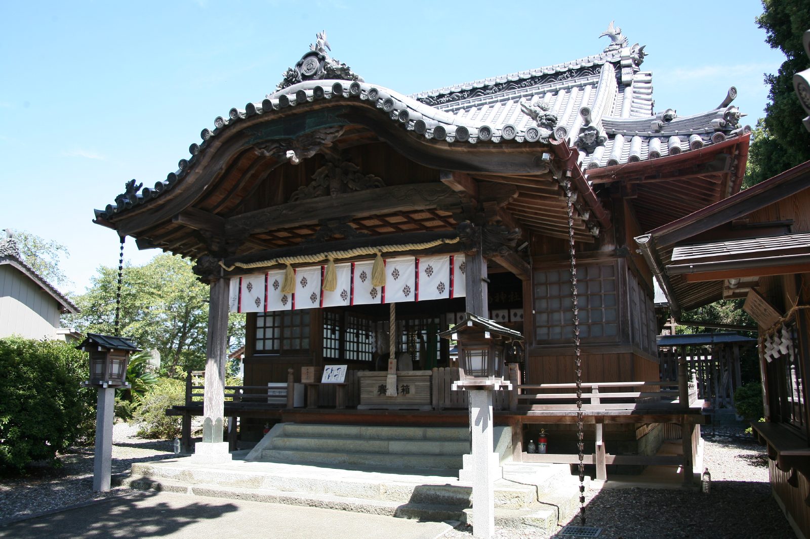 川島神社