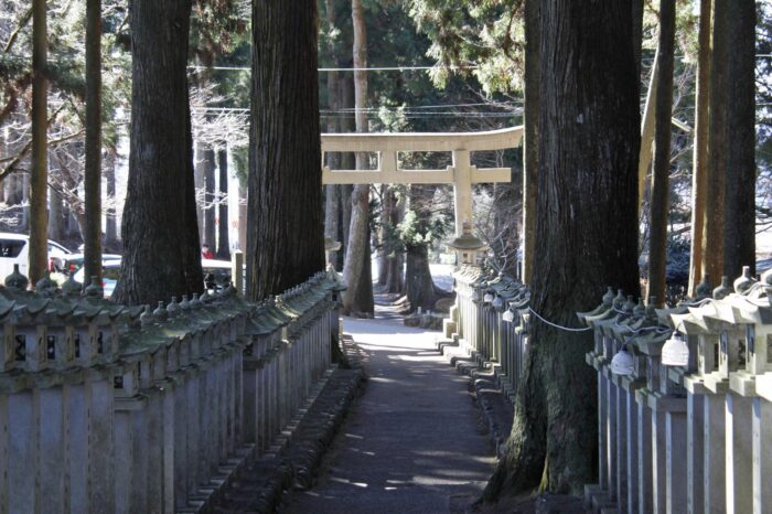 山宮浅間神社　鳥居と参道