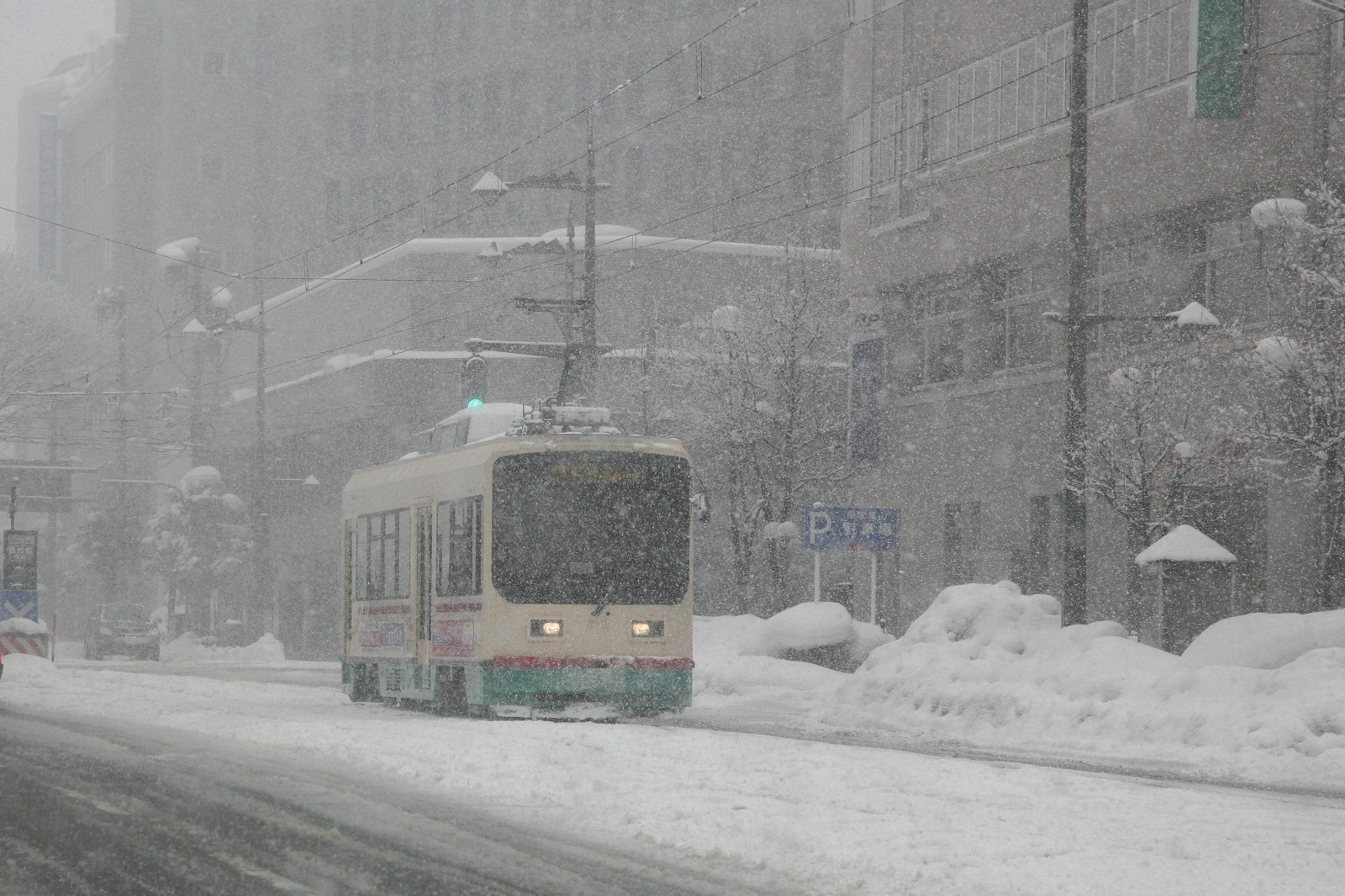 日本の路面電車 富山地方鉄道富山市内軌道線 Japan Web Magazine