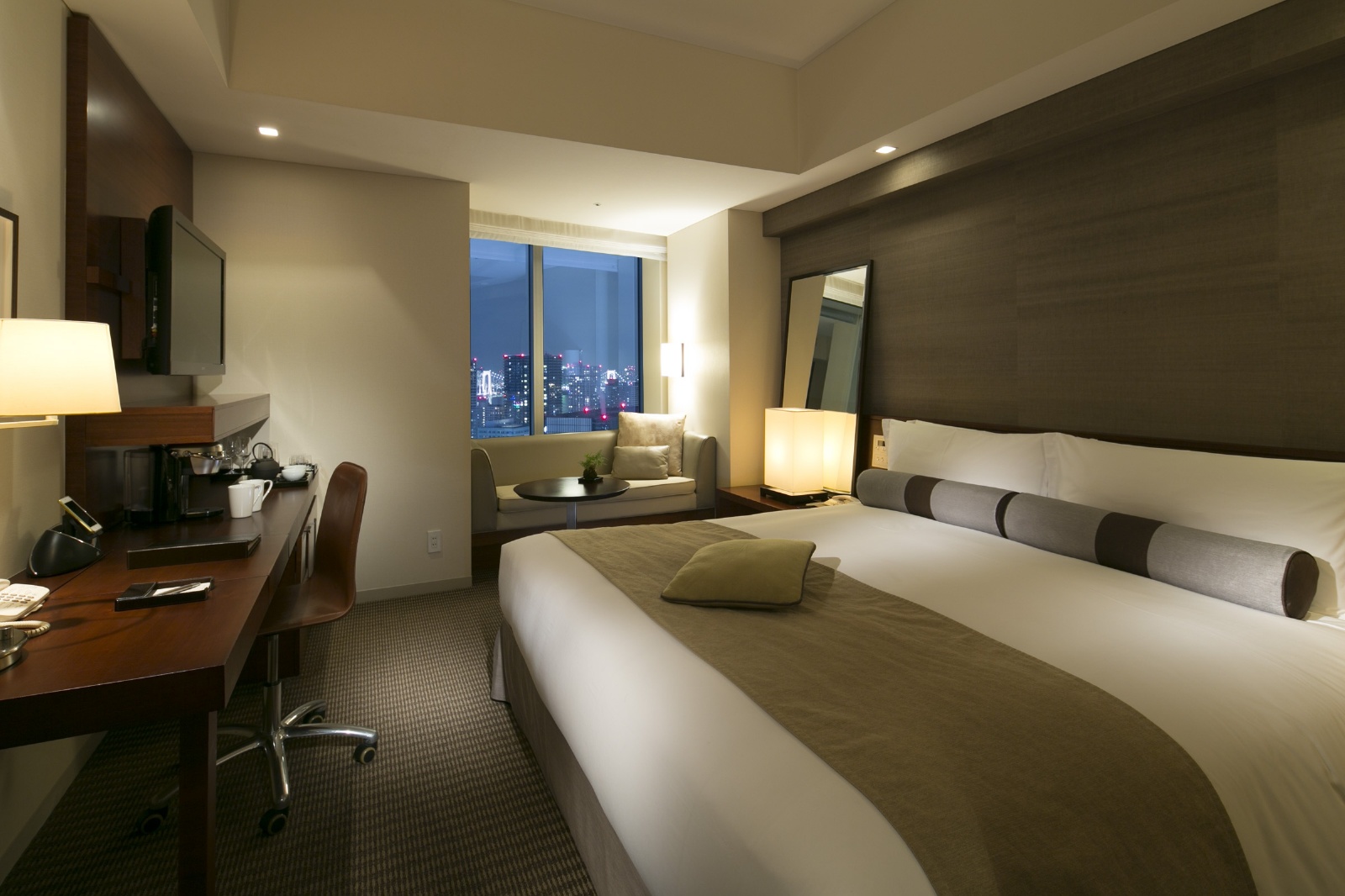 ストリングスホテル東京インターコンチネンタル JAPAN WEB MAGAZINE