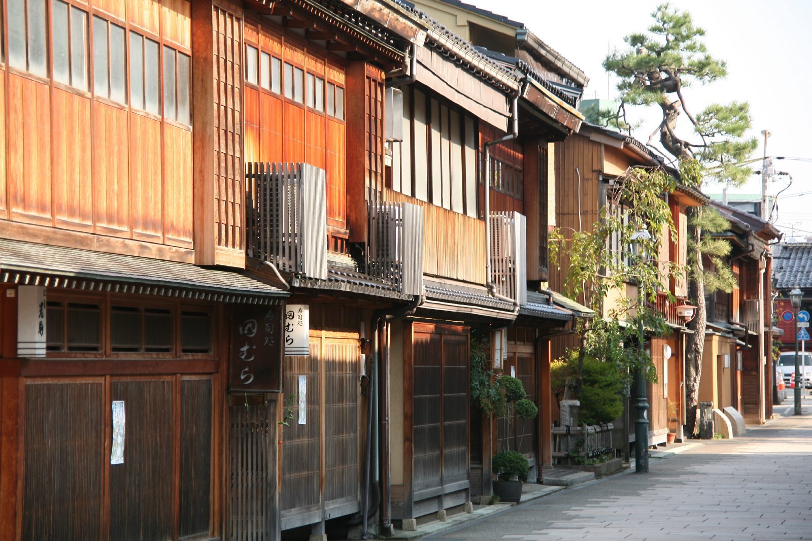 にし茶屋街 JAPAN WEB MAGAZINE