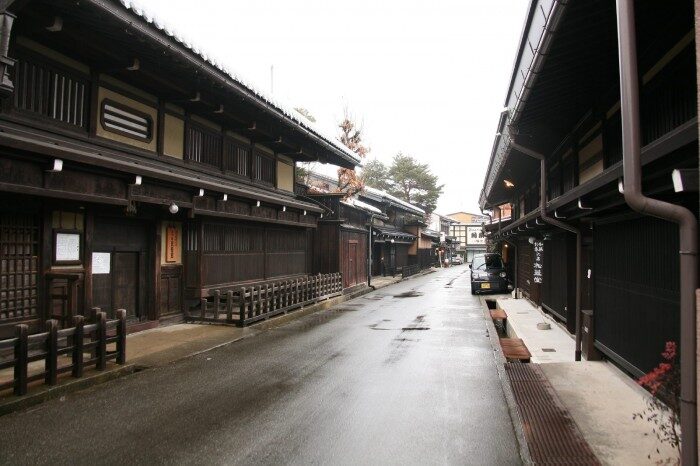 岐阜の古い町並み　飛騨高山　下二之町大新町