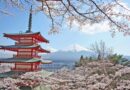 桜と五重塔と富士山　春の富士山