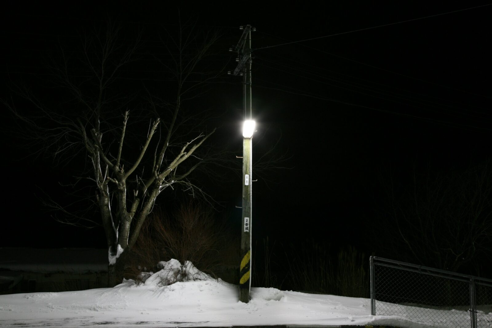 雪の夜の松尾八幡平駅　岩手の風景