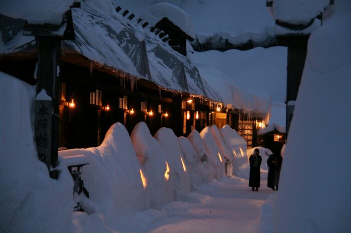 日本の雪景色　美しい日本の冬の風景　記憶に残る日本の冬の絶景