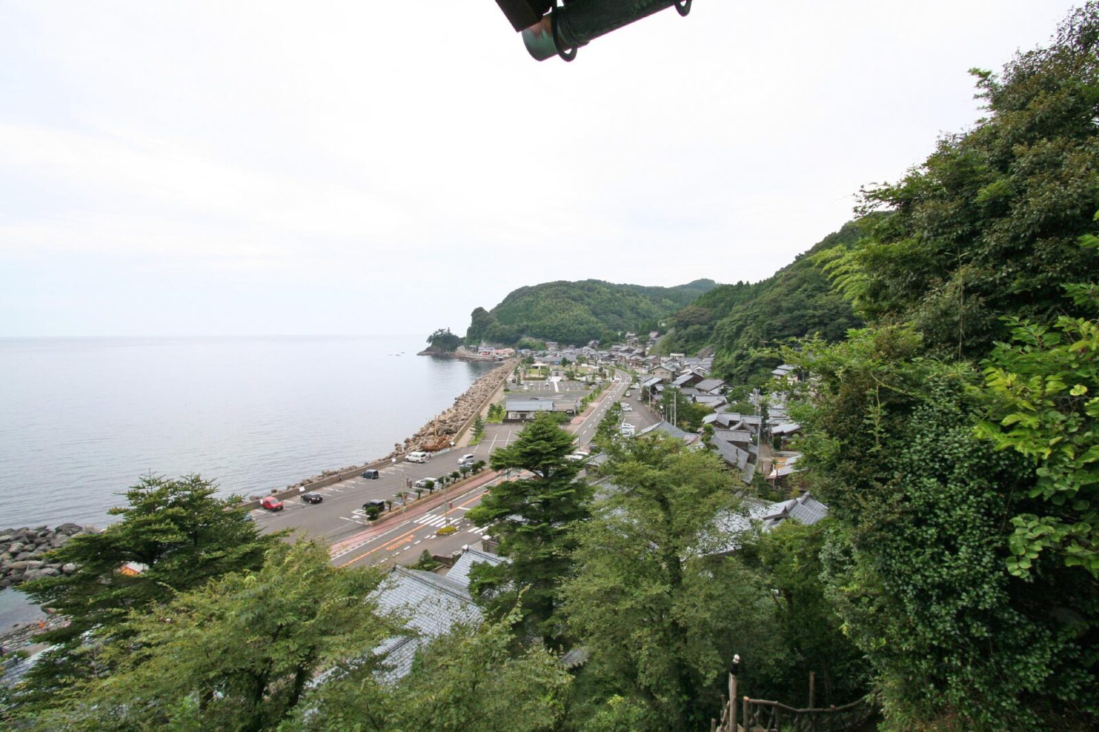 右近家から見る夏の日本海