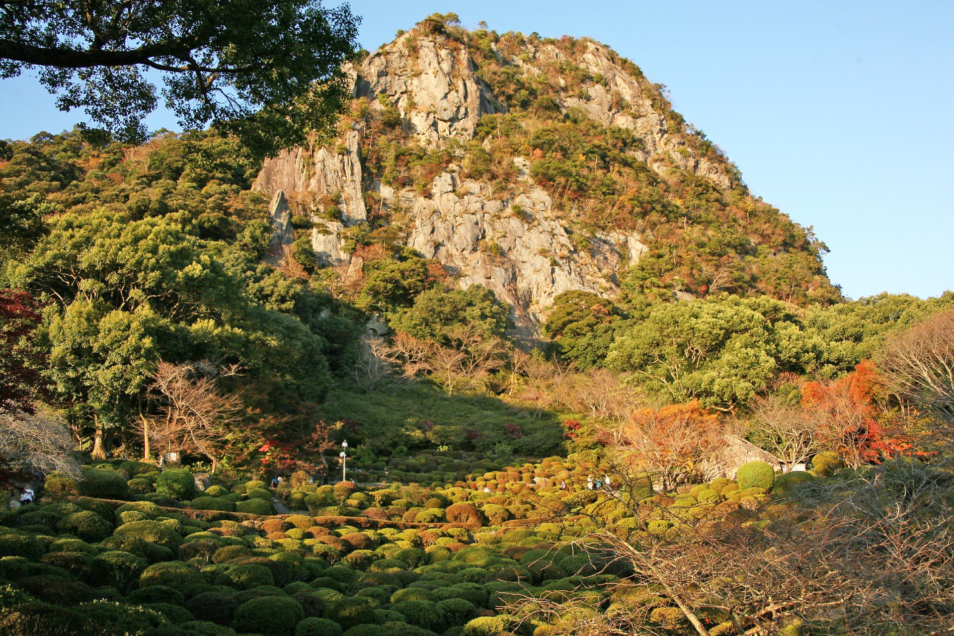 九州の紅葉ランキング上位の常連「御船山楽園」の絶景の紅葉風景
