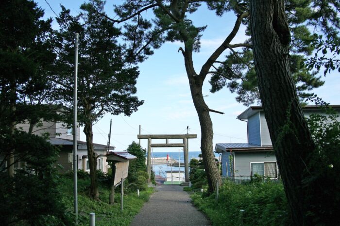 尻岸内八幡神社