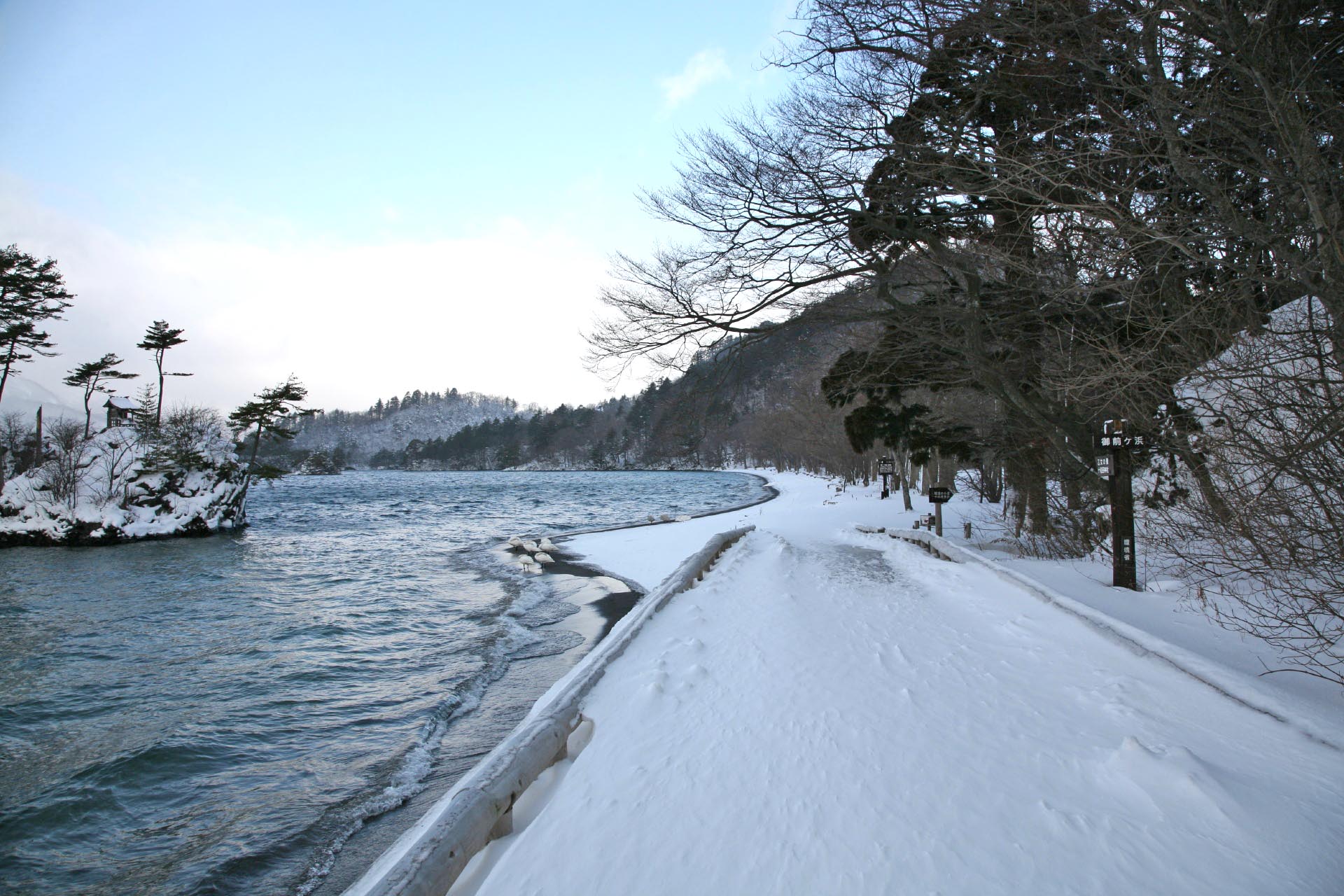 冬の青森の絶景 雪国「青森」の美しい冬の風景 美しい日本の冬の風景 | JAPAN WEB MAGAZINE